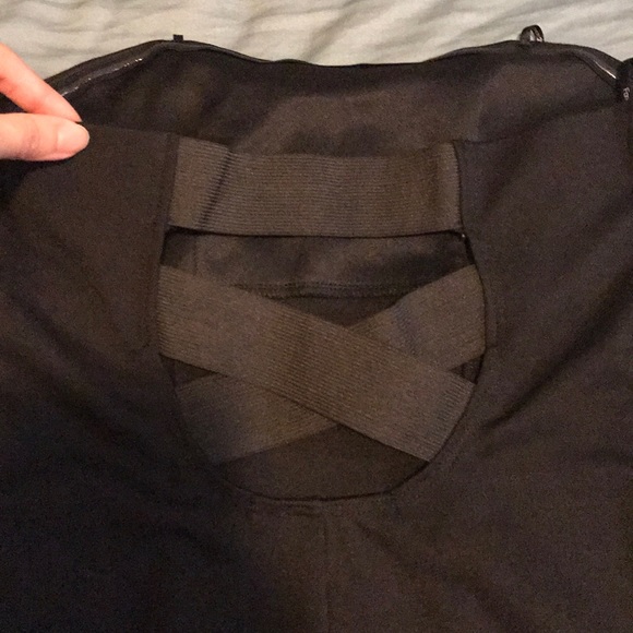 Y2K strapless criss cross back dress - Picture 3 of 7